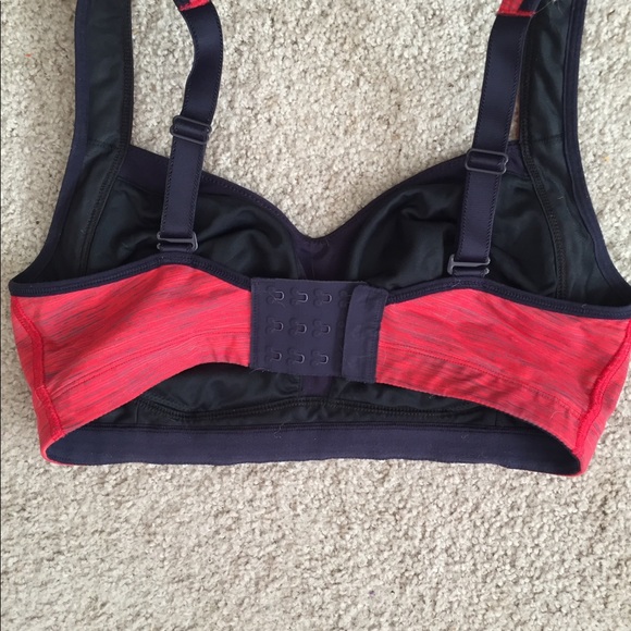 Gently Worn Lululemon Black and Red Bra, 32 C - Picture 2 of 4